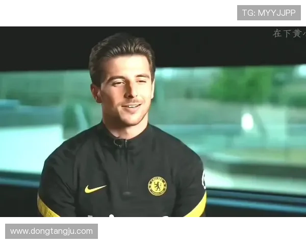 帅气足球明星与谁搭档能创造最强组合引发热议